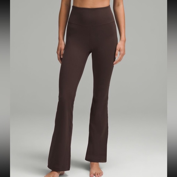 lululemon athletica Pants - Lululemon sz 4 Groove Nulu Super-high-rise flared Pant in Espresso!